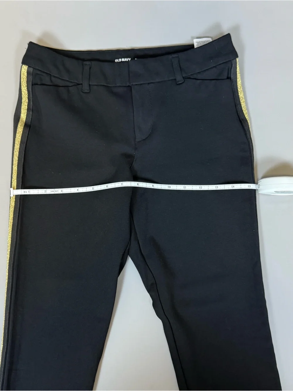 Old Navy Women’s Black Pants with Gold Side Stripe Size 4 - Picture 3 of 9